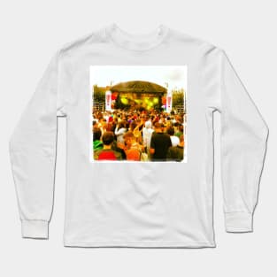 Love saves the day Long Sleeve T-Shirt